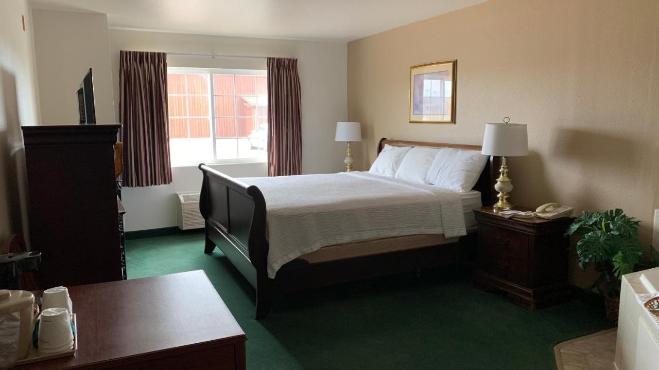 Fairbridge Inn And Suites - Miles City Luaran gambar